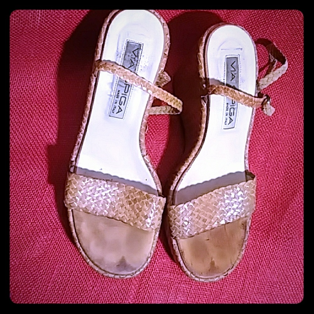 Via Spaga Wedge Sandals